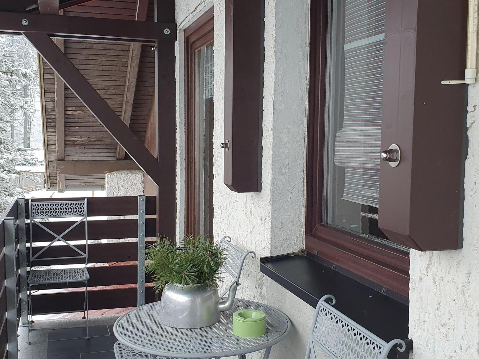 Apartment With Panoramic View Brotterode Exterior foto
